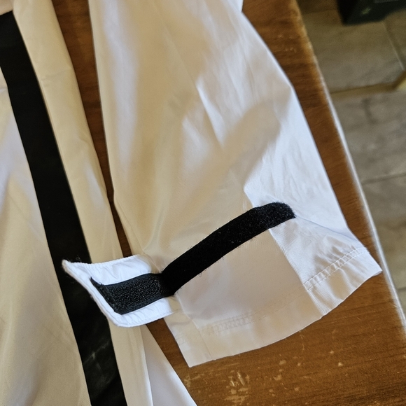 Layer8 Women's Lightweight Hooded Windbreaker White Size Large - Picture 3 of 11